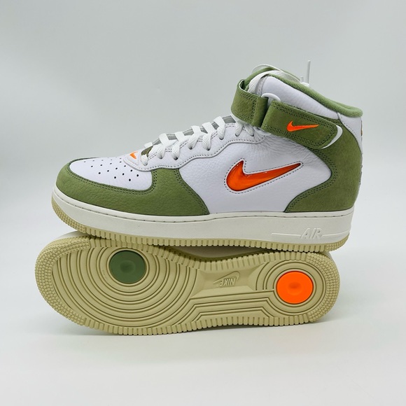 Nike Air Force 1 Mid QS Shoes - Picture 2 of 8